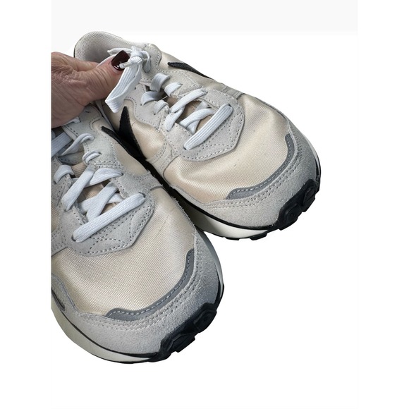 Nike Women's phoenix waffle FD2196-100 - Picture 4 of 6